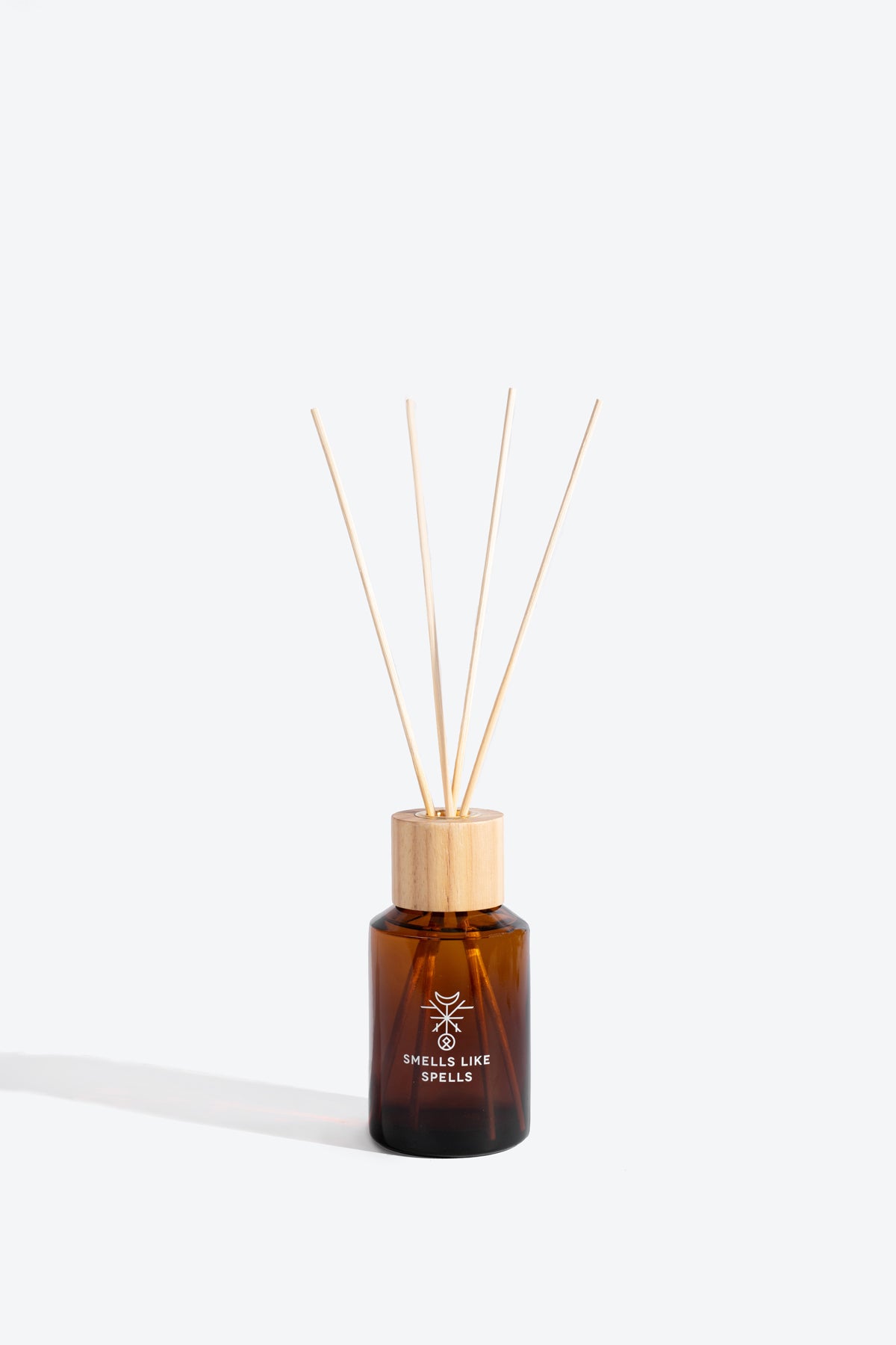 Close-up of EIR diffuser large bottle