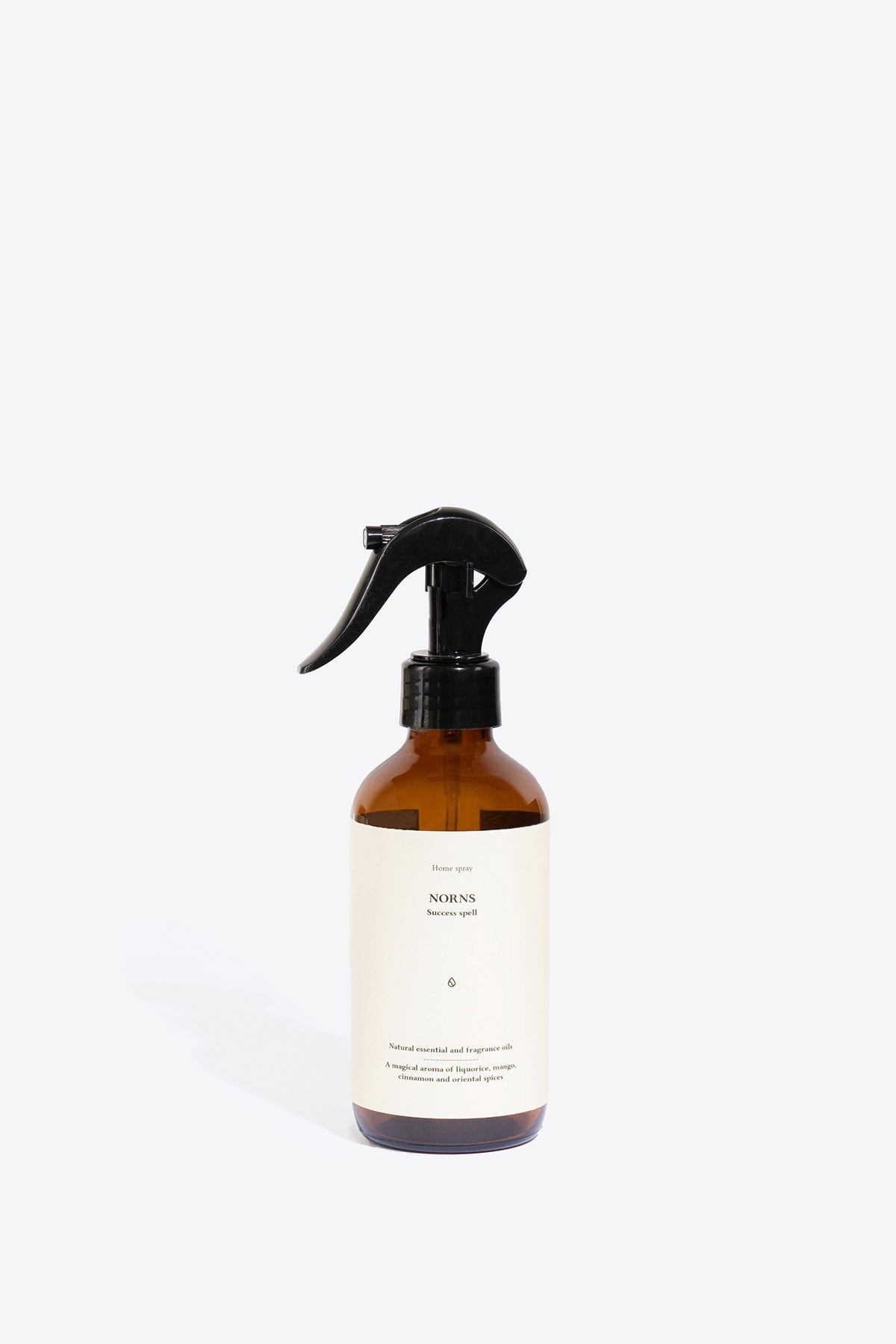 NORNS perfumed home spray with included ritual card