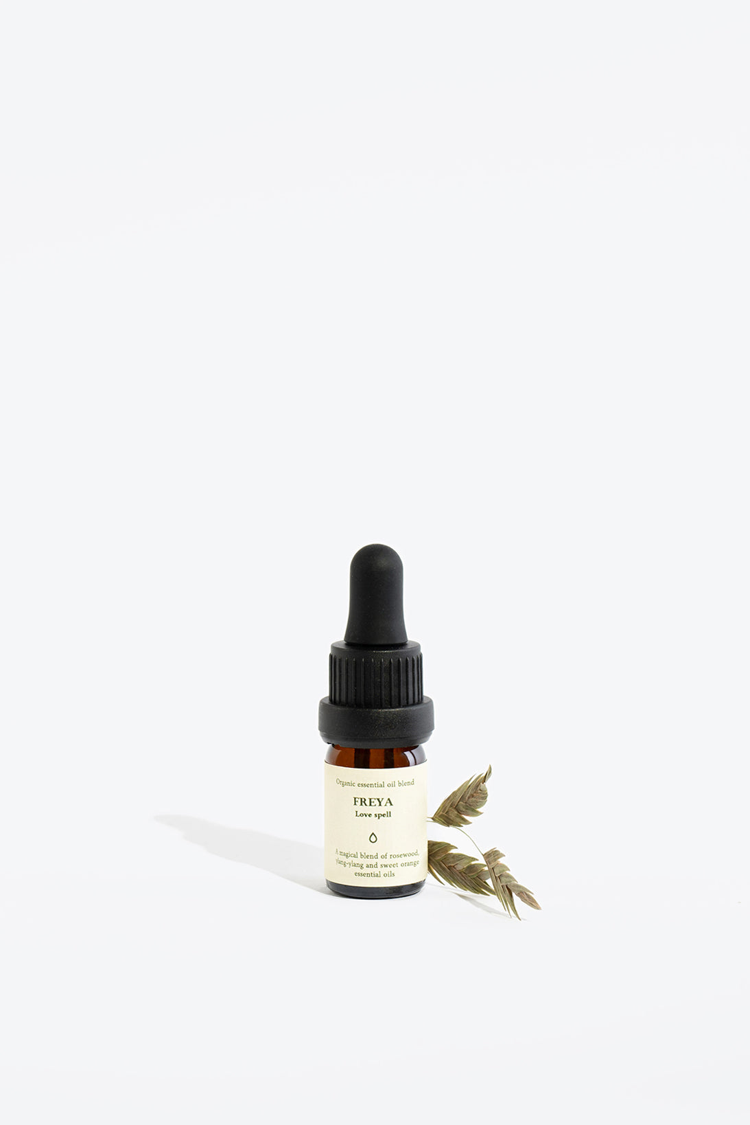 FREYA essential oil blend, 5ml glass bottle with pipette, front view