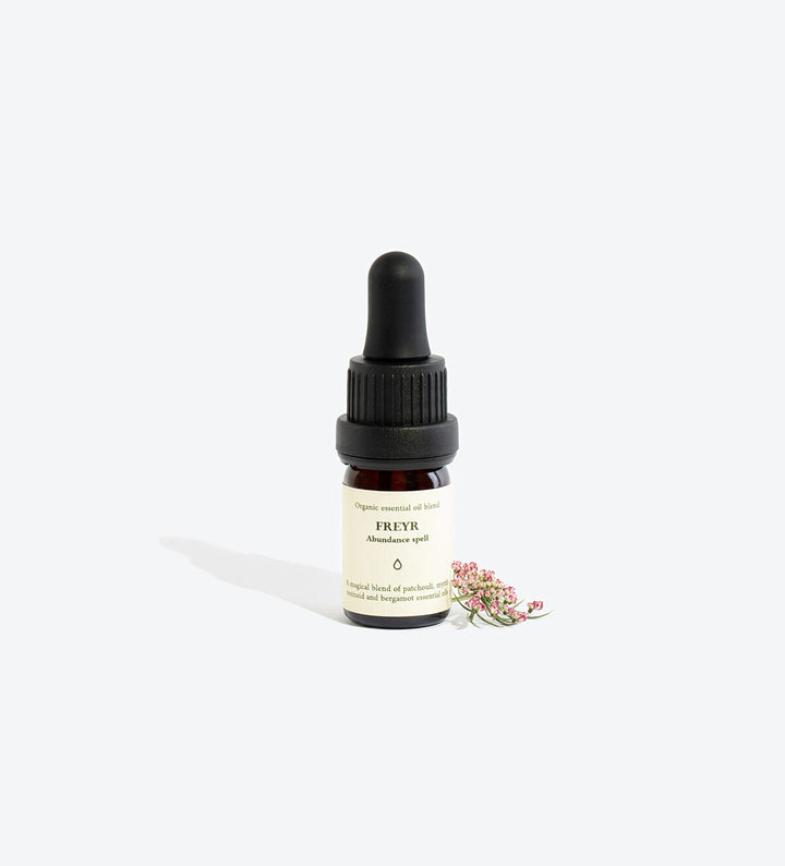 FREYR essential oil blend, 5ml glass bottle with pipette, front view